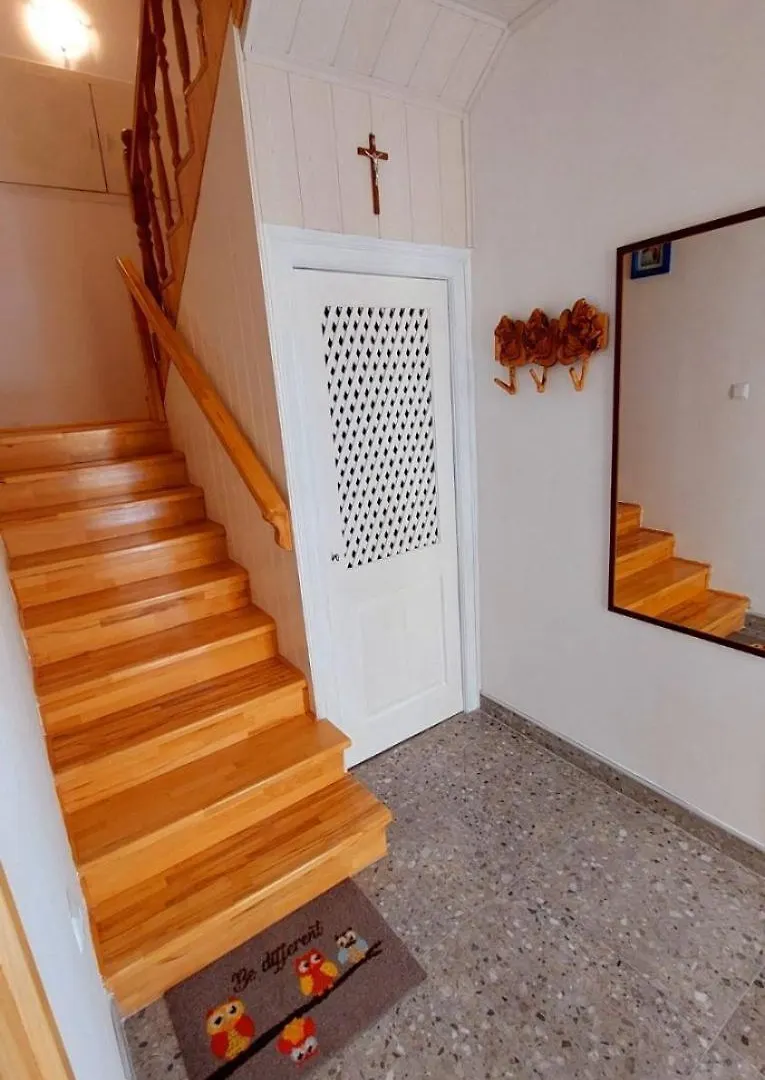 Apartment Nadi - 100 M From Sea Unije